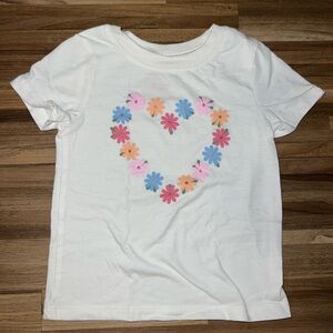 Cat & Jack White Short Sleeve Tee with Floral Heart